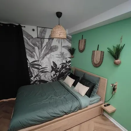 Modernity By T&l - Centre Apartment *